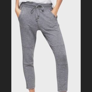Lou & Grey joggers sweatpants gray tapered leg  track pants